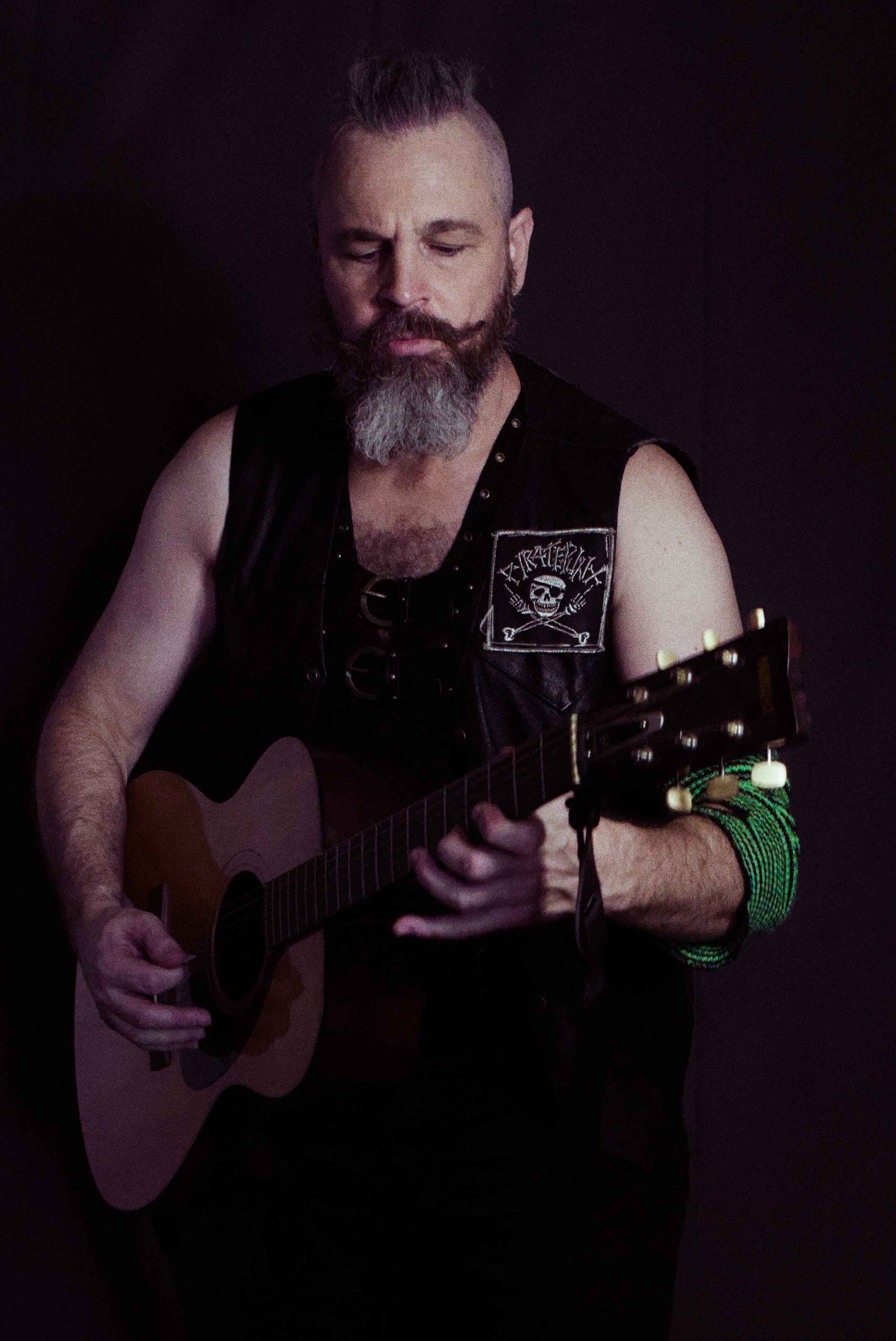 Mandolinist Chaos is an Aesthetic